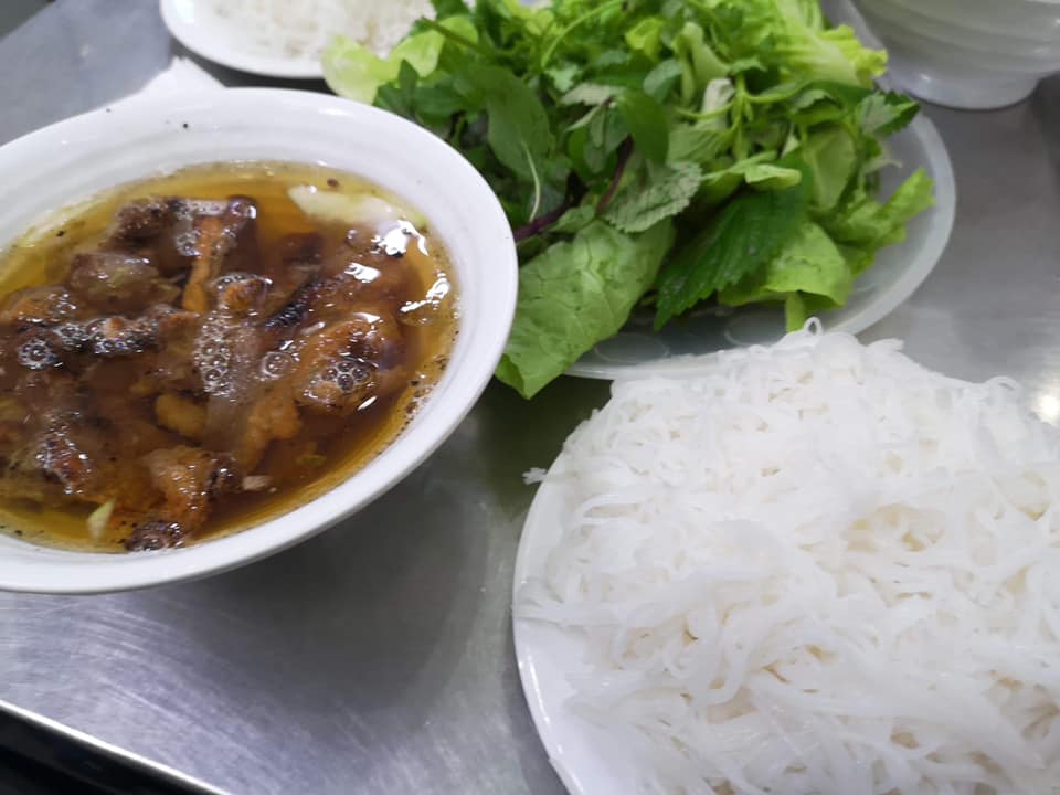 【画像】ベトナム人気ラーメン店視察②